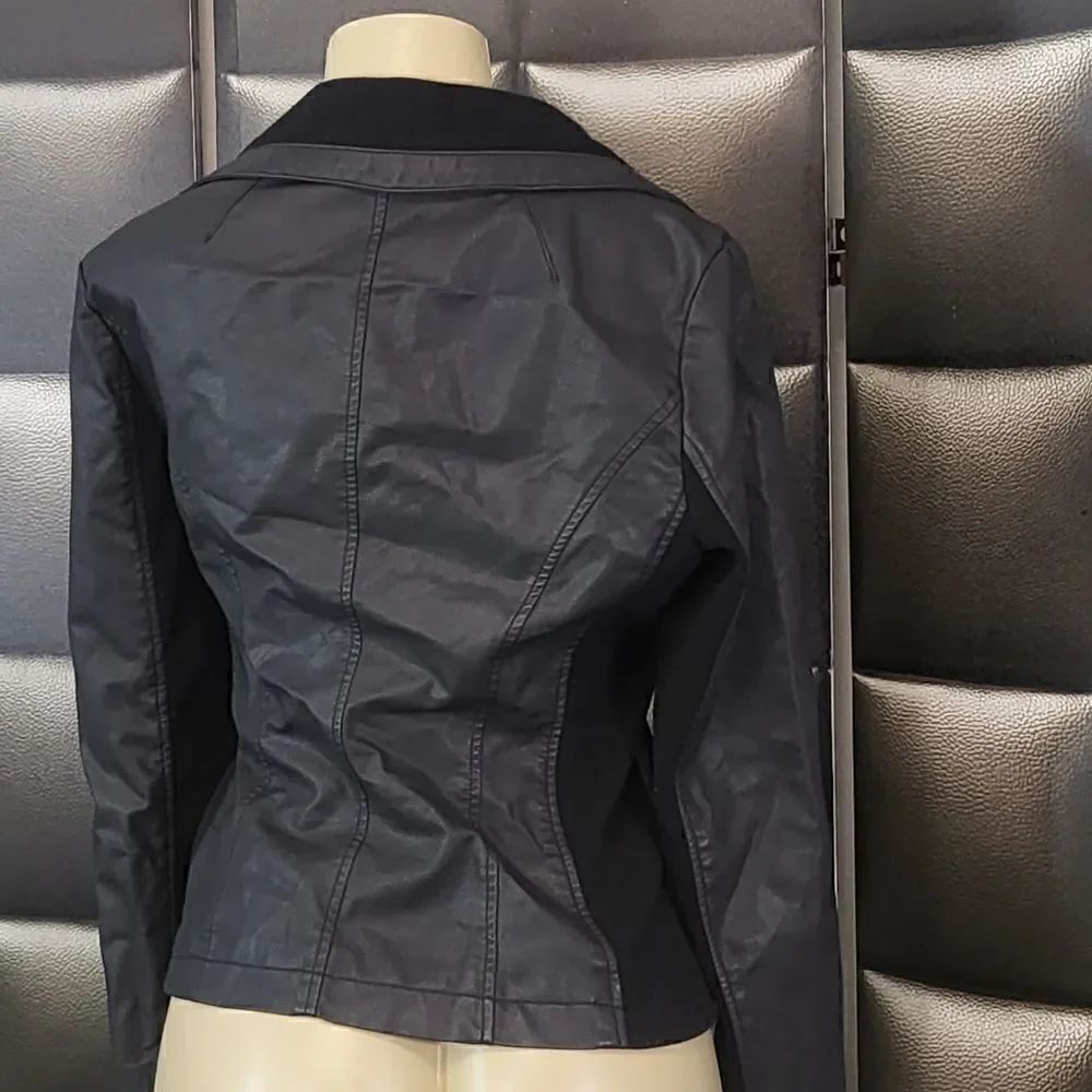 Messino faux leather jacket - Picture 7 of 8